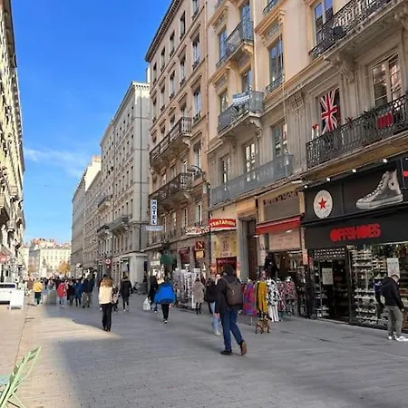Apartament My Victor Hugo 2 *